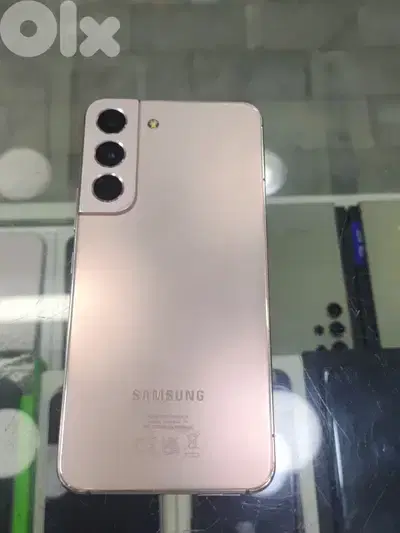 Samsung Galaxy s22 used