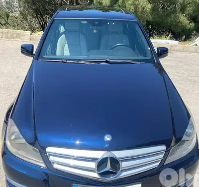 Mercedes benz 2012 C250