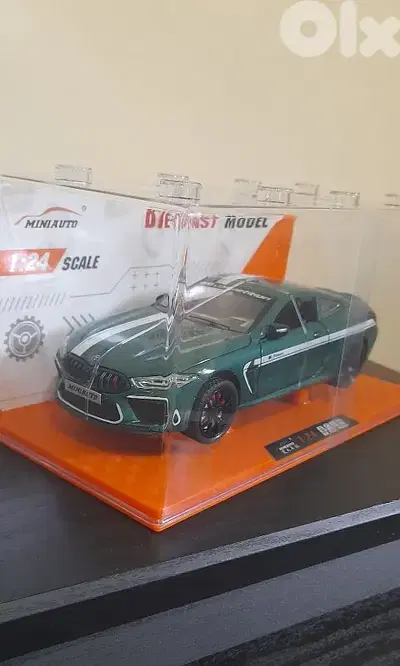 Diecast bmw m8 1:24
