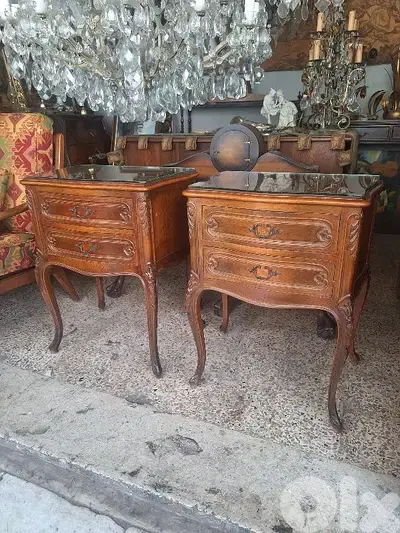 pair of louis 15 solid wood commodes
