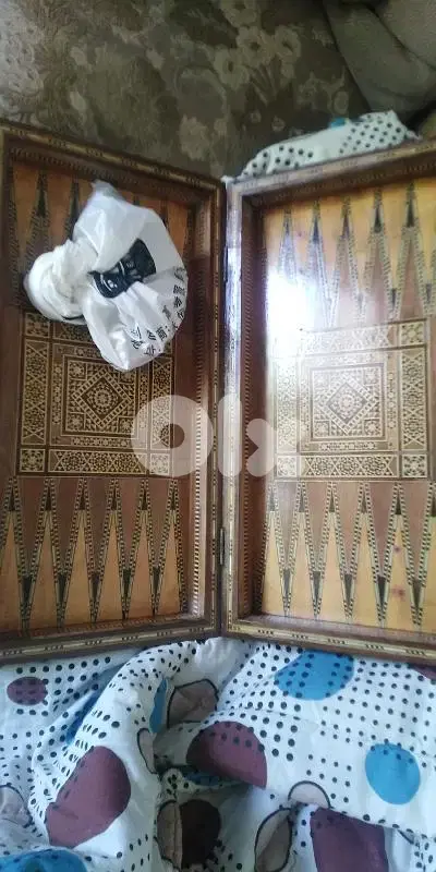 طاولة زهر