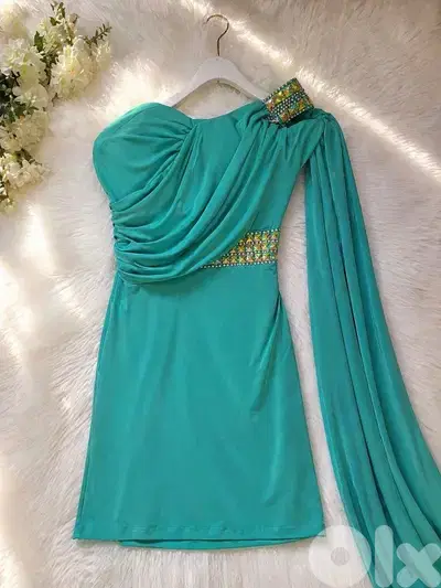 Black Elegant Dress for Special Occasion