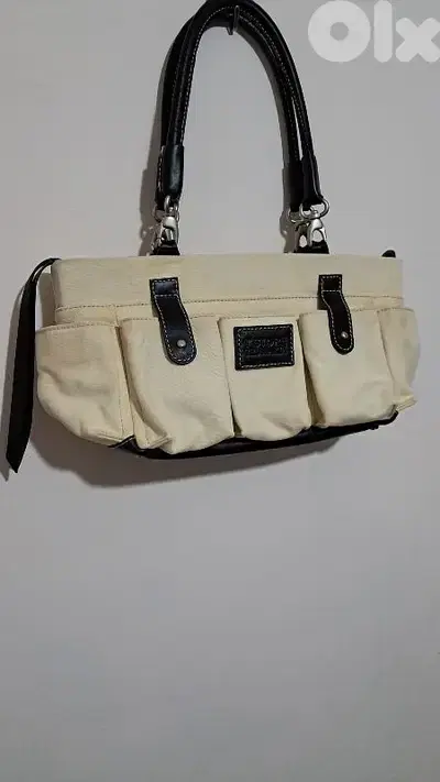 Vintage Italian brand shoulder bag