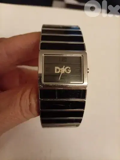 ساعة D&G الأصلية حالة ممتازة