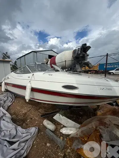 boat 6.5 metres mustang
