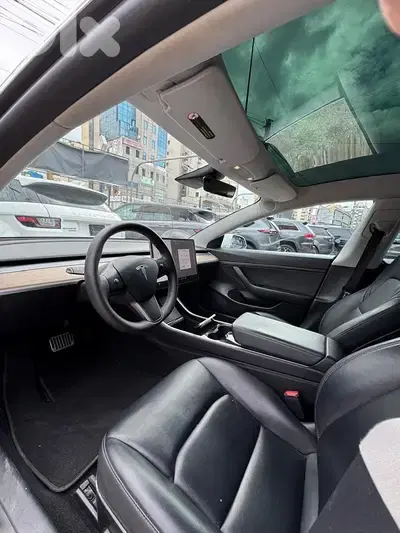 Tesla Model3 2020 standard range plus(battery warranty till 160,000km)
