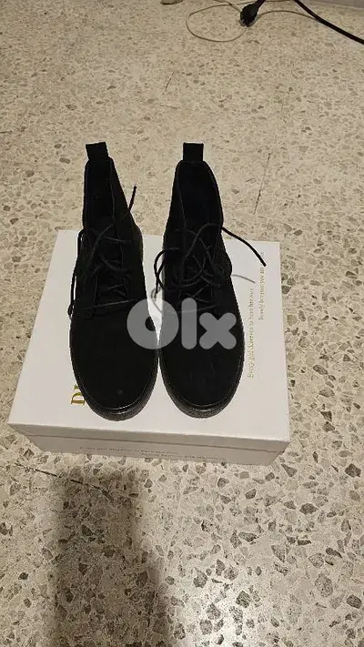 winter suede low boots
