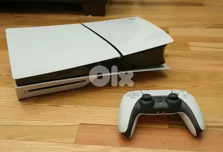 PS5 Slim Disc Edition 1 TB with 2 controller