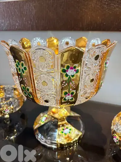 like new crystal three pieces