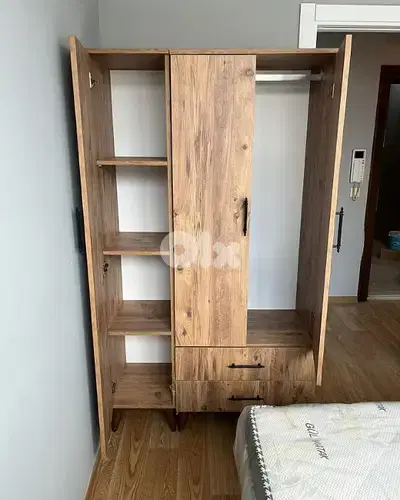 New Closet 3 Doors High Quality