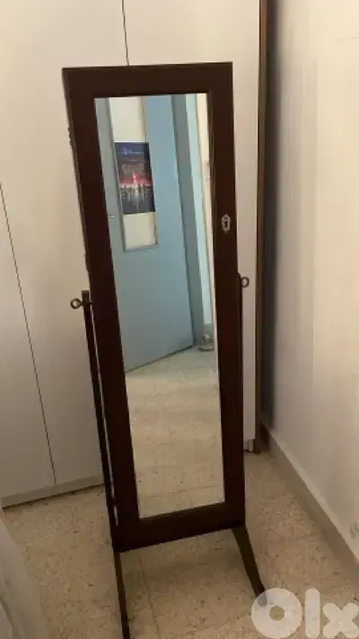 خزانه اكسسوار عصريهً