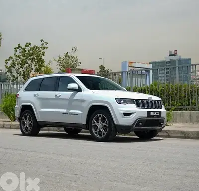 Grand Cherokee STERLING EDITION  !!  2018 MY - Led Lights - 0 Accident