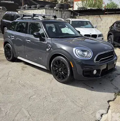MINI Cooper Countryman ALL4S 2019 MINT CONDITION