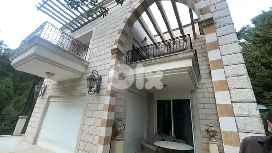 Villa for sale in Baabdat - MQBS021 فيلا للبيع في بعبدات