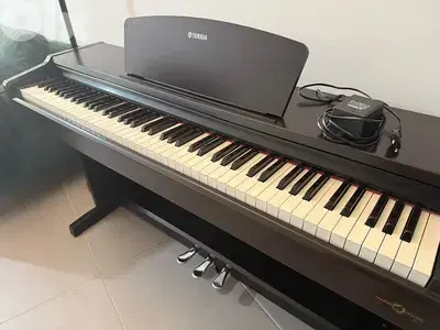 piano yamaha ydp 131