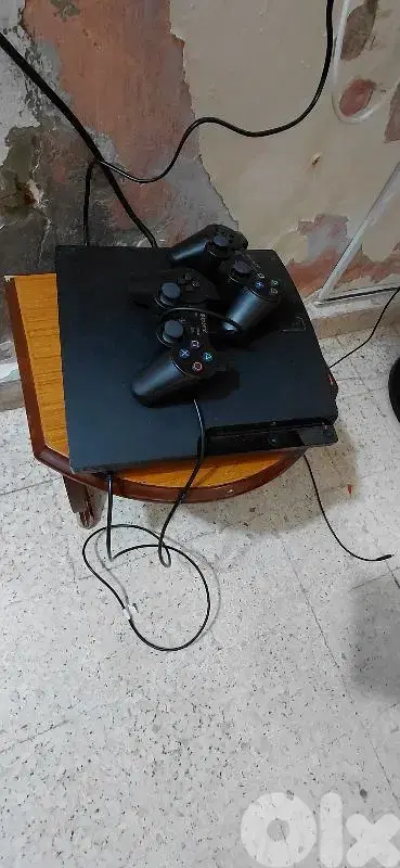 ps3 مع سيدي وفيها العاب بيروت الشياح