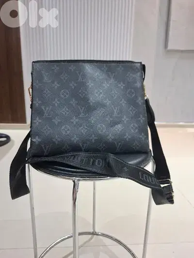 Used Bags like newwww