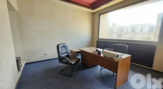 RAO26-5094 Office 90m² for Rent – Sin El Fil