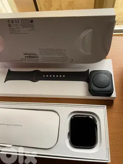 Apple watch series 9 45mm midnight color