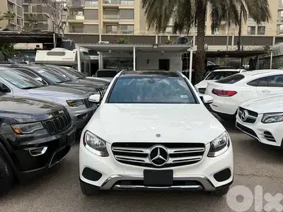 Mercedes-Benz GLC 300 4Matic 2018 Clean carfax