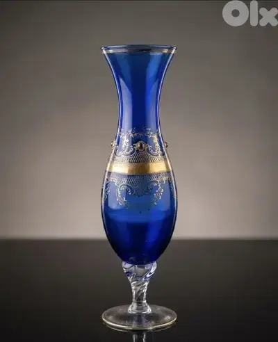 Vase "مورانو" مزينة بنقوش معقدة من ماء الذهب عيار 24،
