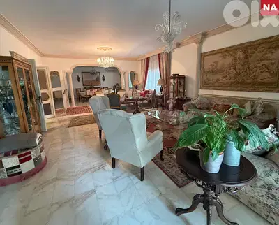 Spacious apartment,Unfurnished, tallet khayat/تلت ال خياط REF#NA136314