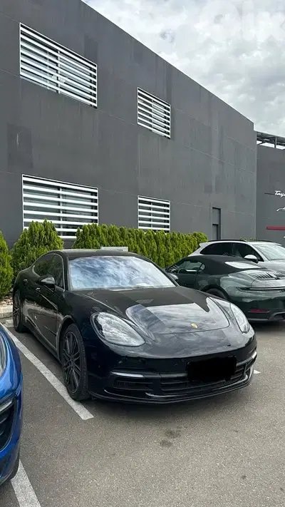 Porsche Panamera 4S 2017