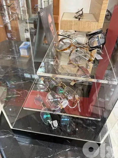 بعبدا محل نظارات للإستثمار