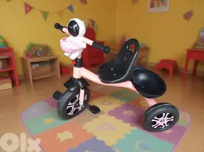 tricycle with light and music