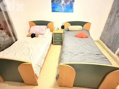 bedroom good condition with mattress for 150$