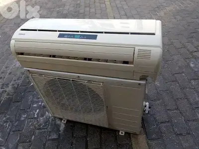 تصليح بيع وتركيب مكيفات برادات غسالات افران غاز