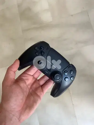 ps5 controller used like new