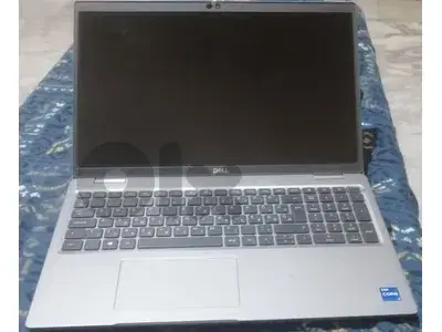 latitude 5520