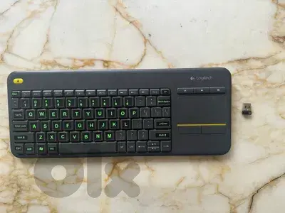 Logitech K400 Plus Wireless Keyboard and Built-in Touchpad + Free delivery