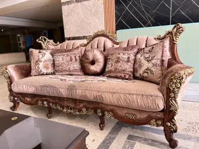 صالون مصري مستورد بعدو شبه جديد خشب زان مؤلف من 7 قطع