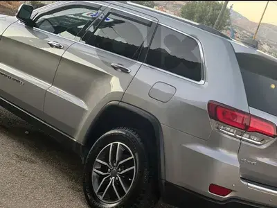 جيب شيروكى 2020 limited plus جيب شيروكى 2020 limited plus