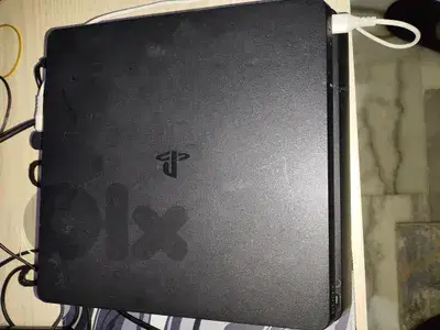 Ps4 slim 1tb jailbroken (m3adali)