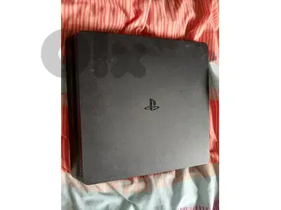 PS4 + 2 Controllers + GTA 5 / FIFA 24 / Uncharted 4 / COD Ghosts PS4 + 2 Controllers + GTA 5 / FIFA 24 / Uncharted 4 / COD Ghosts