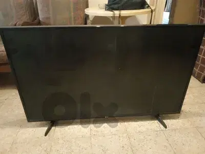 LG 49" FULL HD LED (1920 x 1080 resolution)
