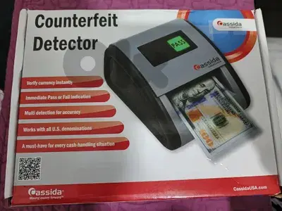 money counterfeit detector