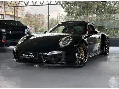 Porsche 991.1 Turbo S 2014 ( 29,000 KM porsche Leb )