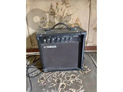 Yamaha GA15II guitar amplifier