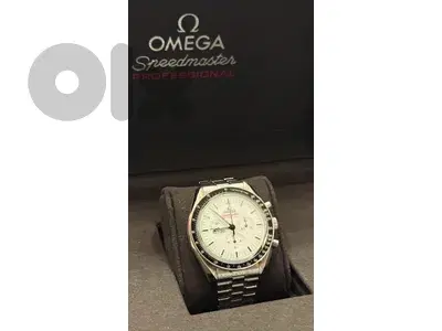 Omega, Speedmaster, Like New, Full Set, 2024