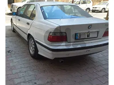 BMW 3-Series 1988 E36