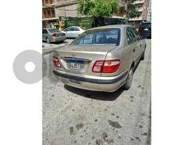 Nissan Sunny 2002