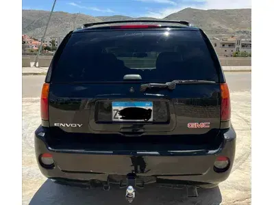 GMC Envoy 2006 denali v8 5.3l