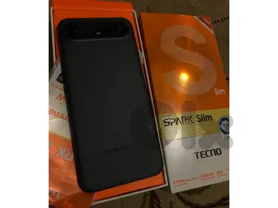 Tecno slim 256G 16R