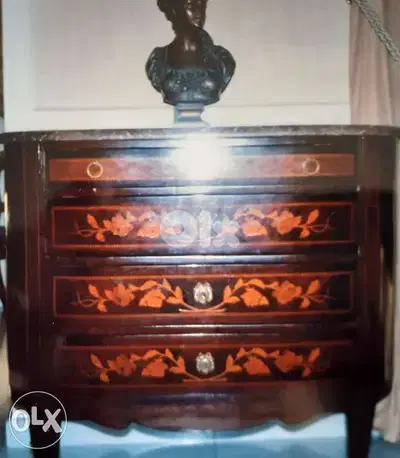 Commode