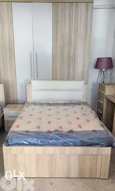 تخت مفرد ونصف single bed