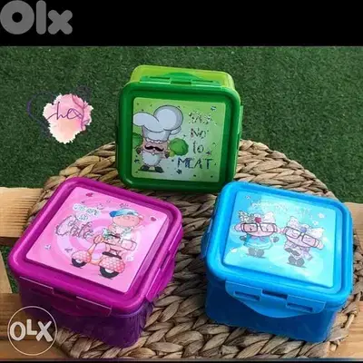 Sweet colorful kids tapperwers 1 for 2$